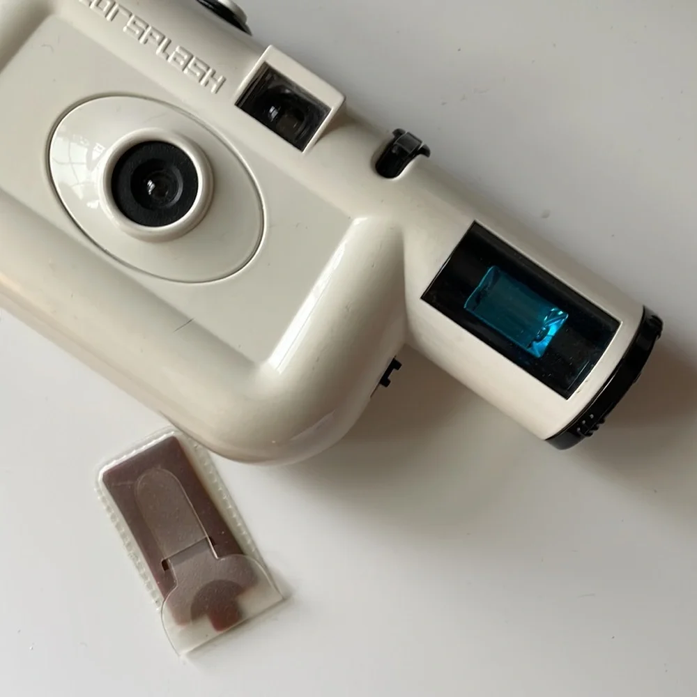 Genuine Lomography Colorsplash Camera 35mm w/accessories